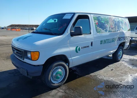 2004 Ford E-250 Commercial/Recreational z USA, uszkodzony, nr VIN 1FTNE24L14HB46874